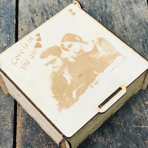 box with engraved photo